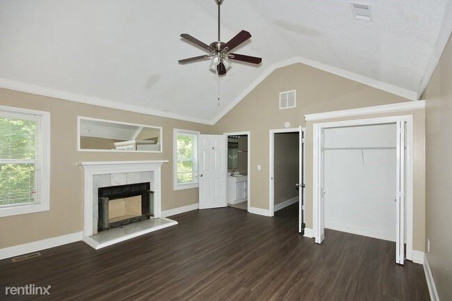 Foto del edificio - 3 br, 2 bath House - 165 WESLEY CHAPEL RD