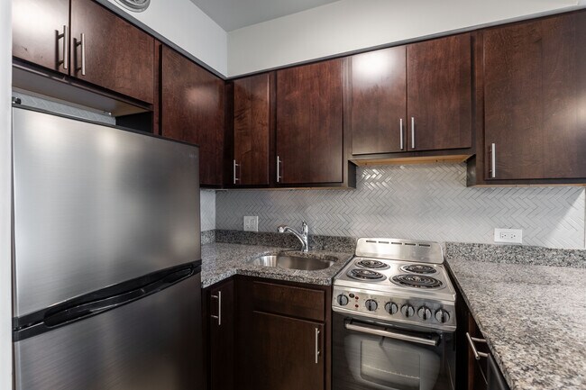 Foto del edificio - 1214 N La Salle Dr