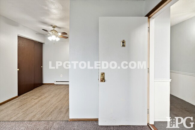 Foto del edificio - 6018 Secor Rd
