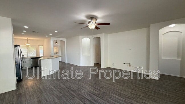 Building Photo - 4252 N Dania Ct