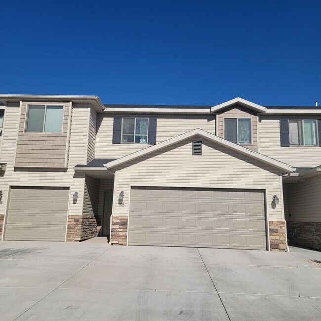 Foto del edificio - Spacious Modern Home