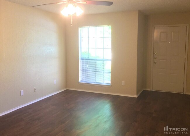 Building Photo - 6219 Autumn Springs Ct