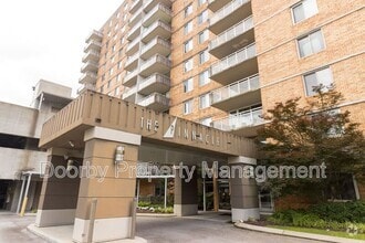 Building Photo - 1131 Stringers Ridge Rd