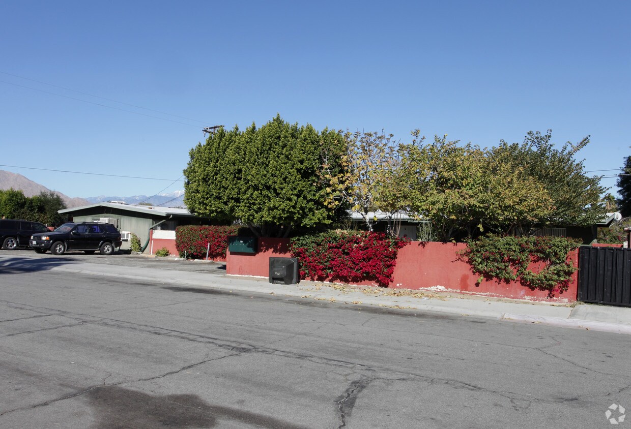 Building Photo - 3970 E Calle De Ricardo
