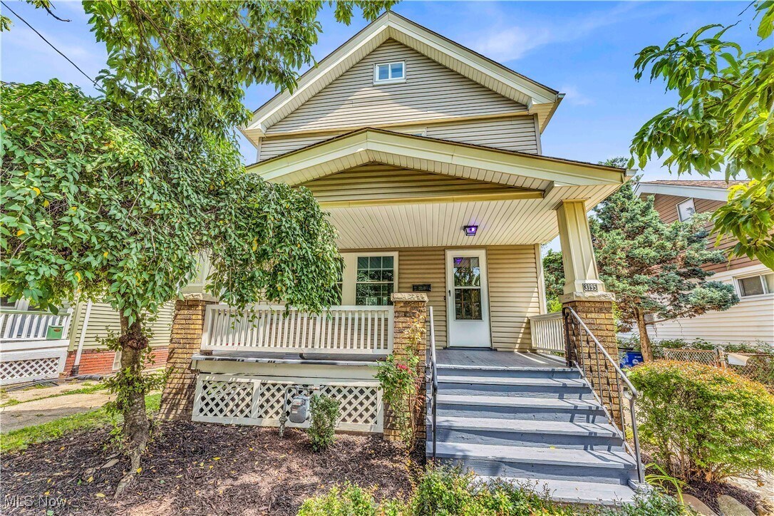 Foto principal - 3195 W 114th St
