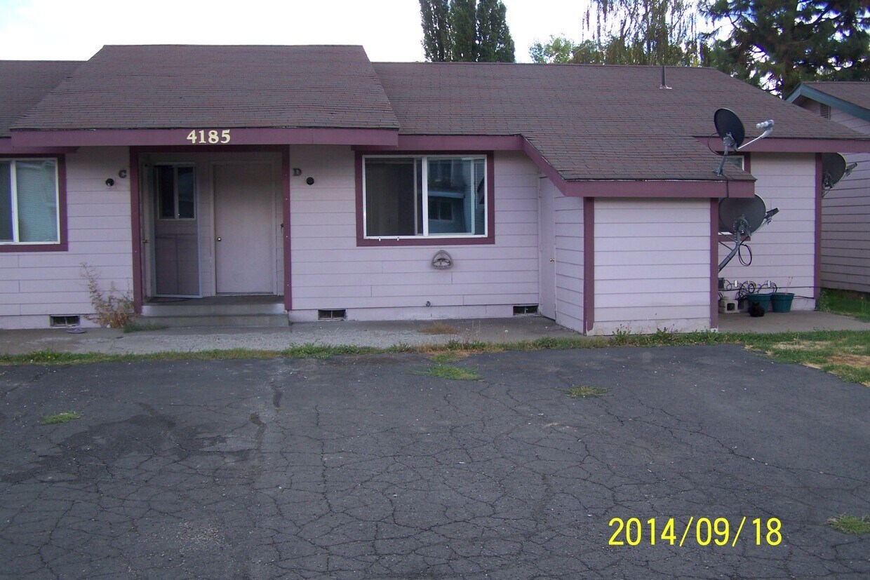 Foto principal - 4185 Bristol Court #D