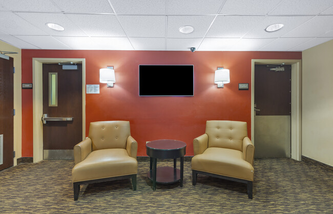 Building Photo - Furnished Studio-Baltimore - BWI Airport -...