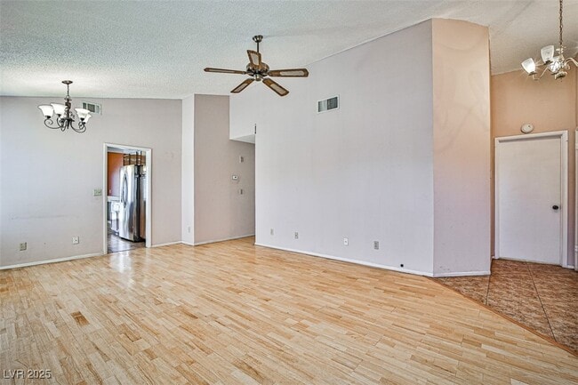 Building Photo - 6801 Midpark Cir