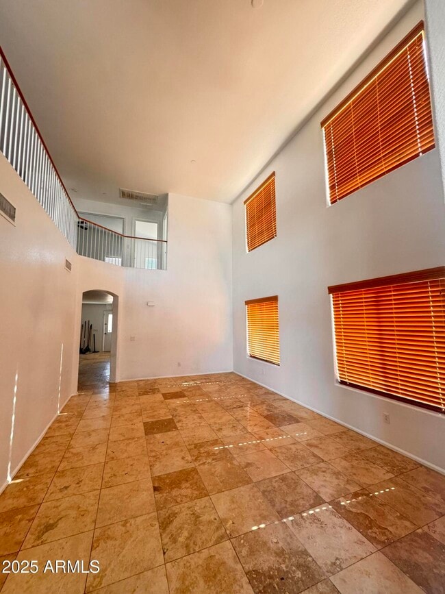 Building Photo - 41897 Colby Dr