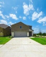 Building Photo - 254 Lake Erie Dr