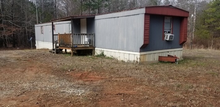 Primary Photo - Single wide trailer in Laurens