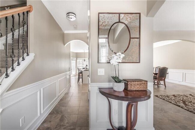Foto del edificio - 240 Stone Ridge Way