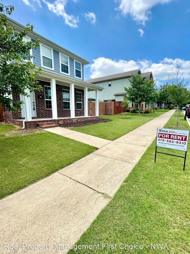 3 br, 2.5 bath House 912 NE Arleta Gardens House for Rent in
