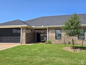 Building Photo - 109 Windmill Wy