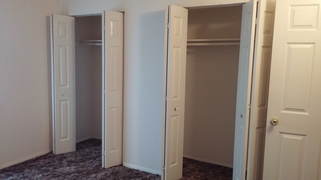 Large Closets - Greystone Apartments