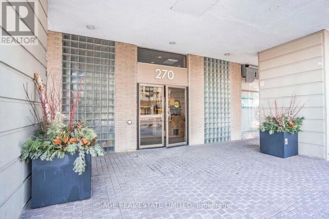 Building Photo - 270-270 Queens Quay W