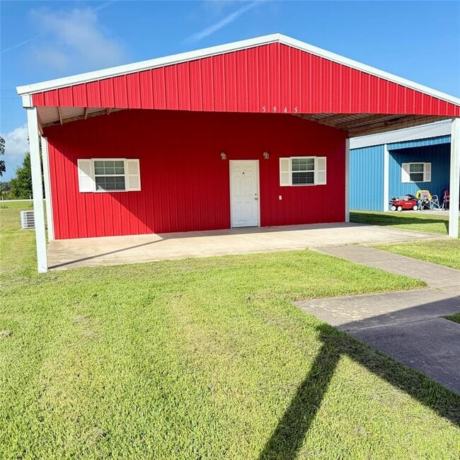 Building Photo - 5945 FM 1459 Rd
