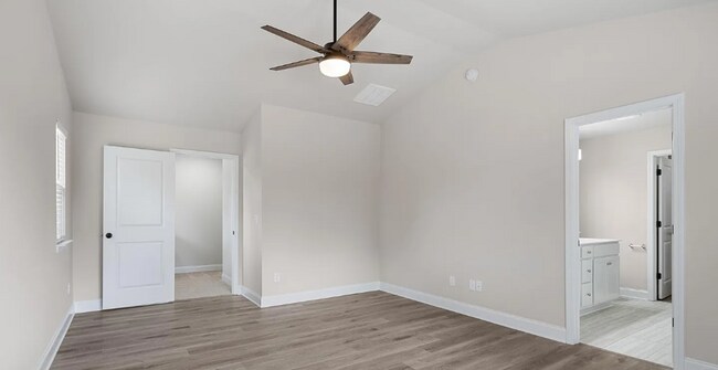 Foto del edificio - Stunning Brand New Construction Home