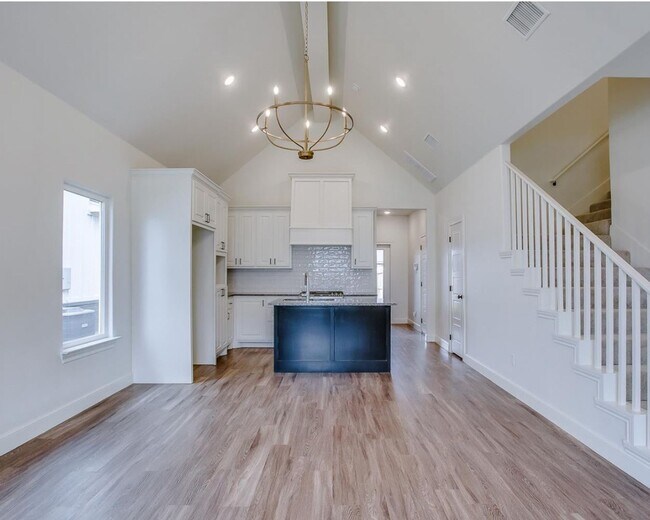 Foto del edificio - Great 4 bed 2.5 bath in COOPER ISD