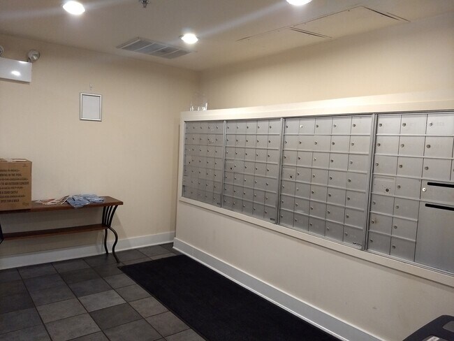 Foto del edificio - 1000 E 53rd St