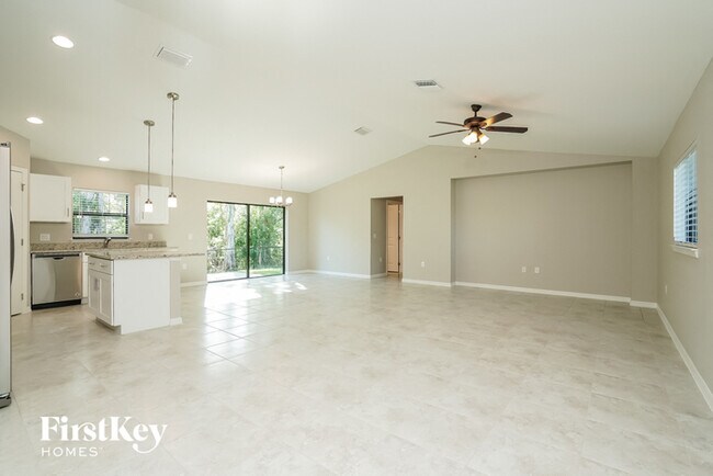 Building Photo - 18145 Baruch Dr