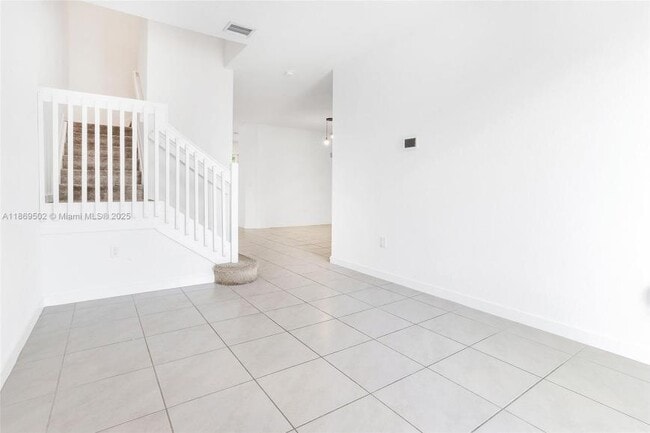 Foto del edificio - 3 bedroom in Miami Gardens FL 33169