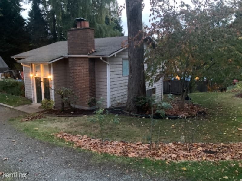 Primary Photo - 2 br, 1 bath House - 2727 NE 95th St A Unit A