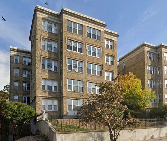 Building Photo - 1630 Commonwealth Ave