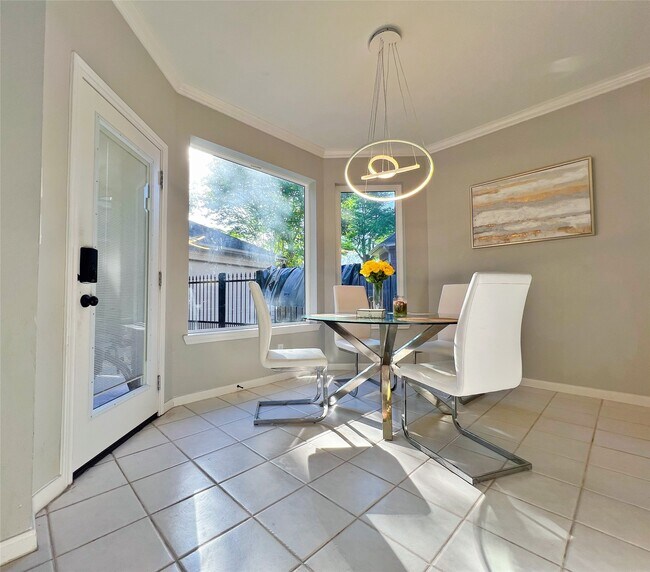 Foto del edificio - 4007 N Beechwood Ct