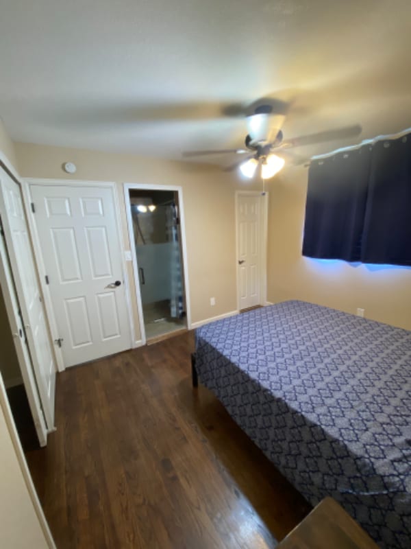 Foto del edificio - 613 Crestridge Ave