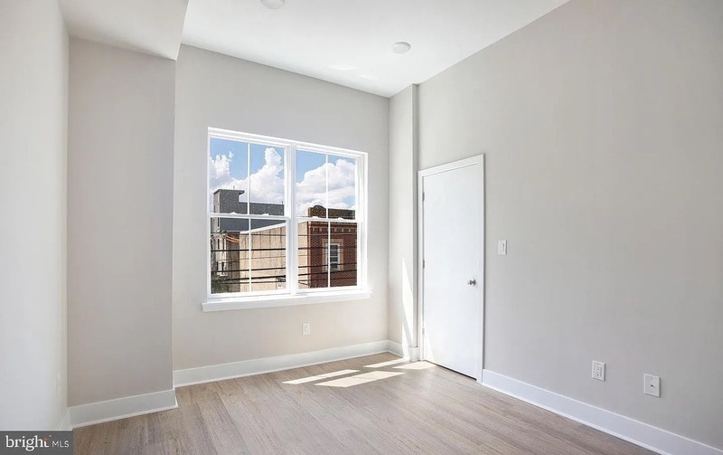 Photo - 2407 Wharton Street - 3