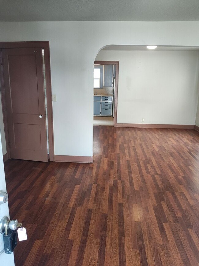 Foto del edificio - 1825m1