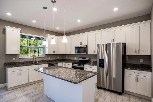 Foto del edificio - 2144 Lunn Landings Blvd