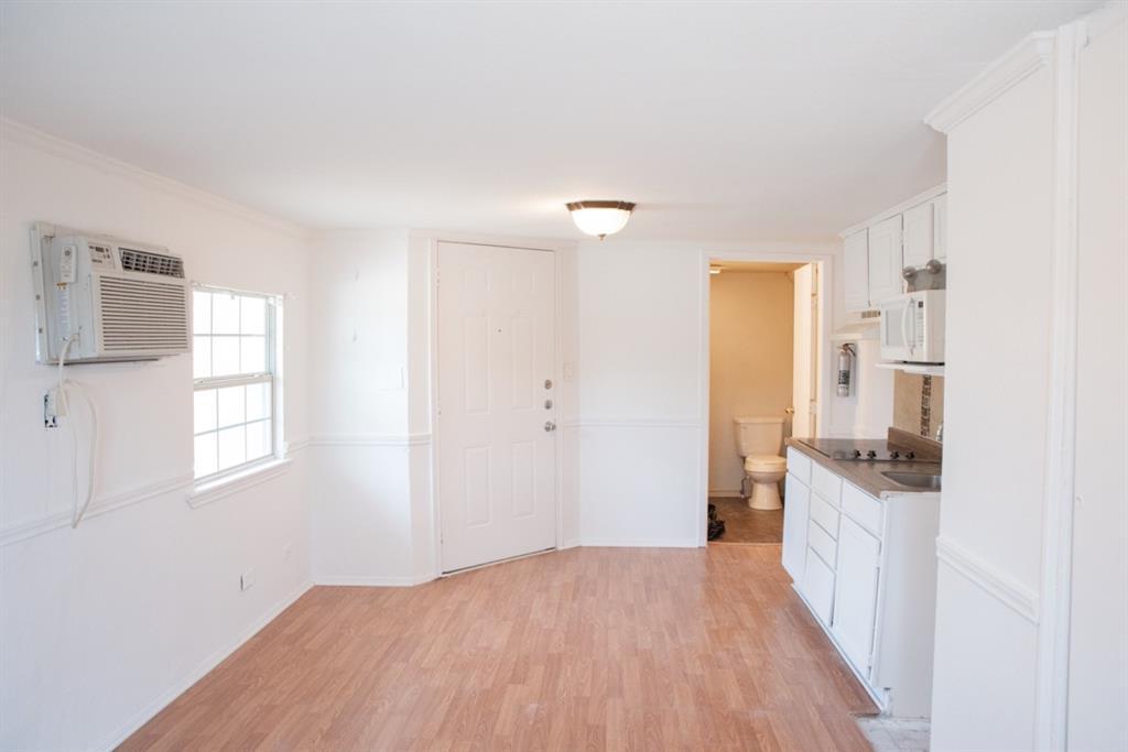 Primary Photo - 2478 Weil Rd