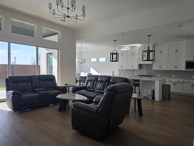 Building Photo - 1591 Binkley Ave