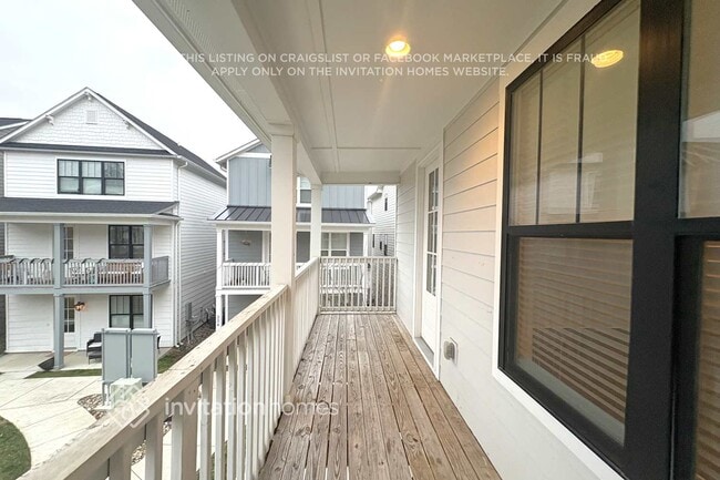 Building Photo - 220 Founders Ln