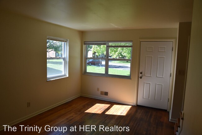 Building Photo - 1171 Sanborn Pl