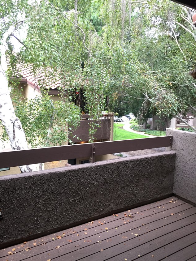 Patio - 2250 Monroe St