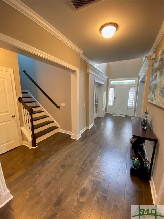 Building Photo - 2785 Kingswood Dr