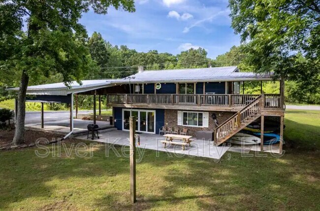 Building Photo - 1099 Red Cloud Rd
