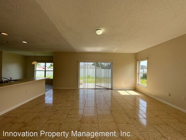 Building Photo - 4 br, 2.5 bath House - 601 Gull Drive