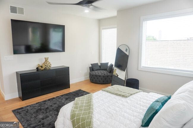 Foto del edificio - 68 Boulevard SE