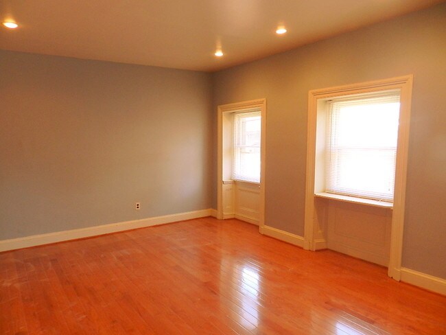 Foto del edificio - 1532 Pine St