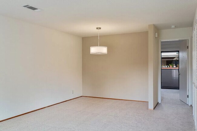Building Photo - 713 San Conrado Terrace