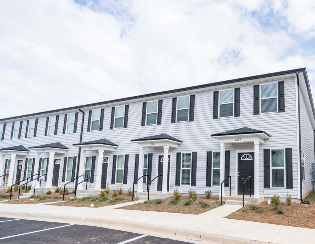 2252 Del Carmel Way, Tallahassee, FL 32303 Condo for Rent in Tallahassee, FL