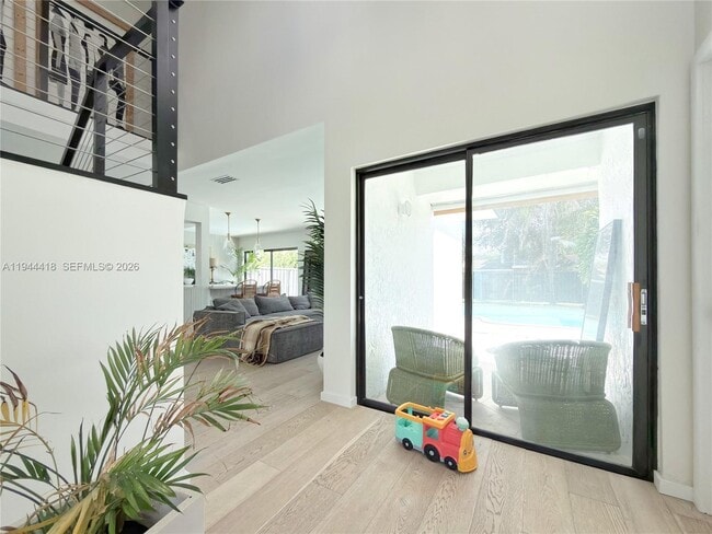 Building Photo - 760 Windtree Way