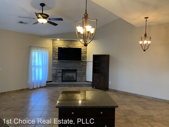 Foto del edificio - 2 br, 2 bath House - 1311 Turner Street