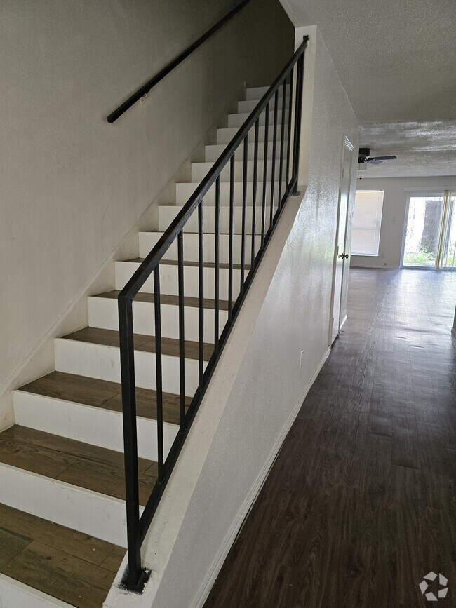 Apartments near Liberty Corner in Houston, TX Page 17