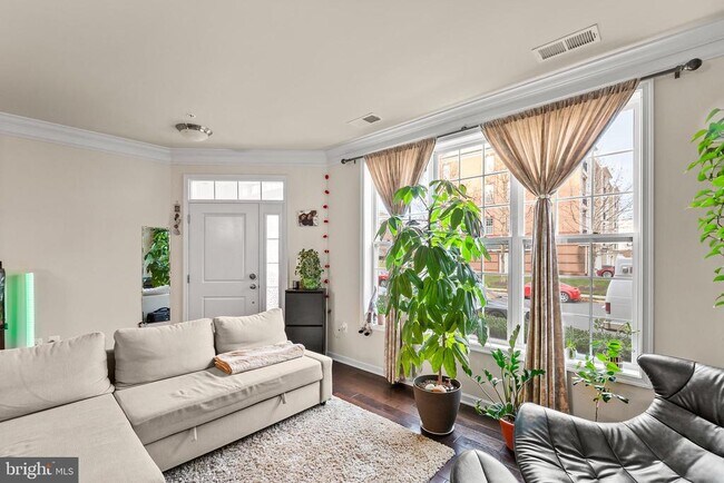 Foto del edificio - 43151 Wealdstone Terrace