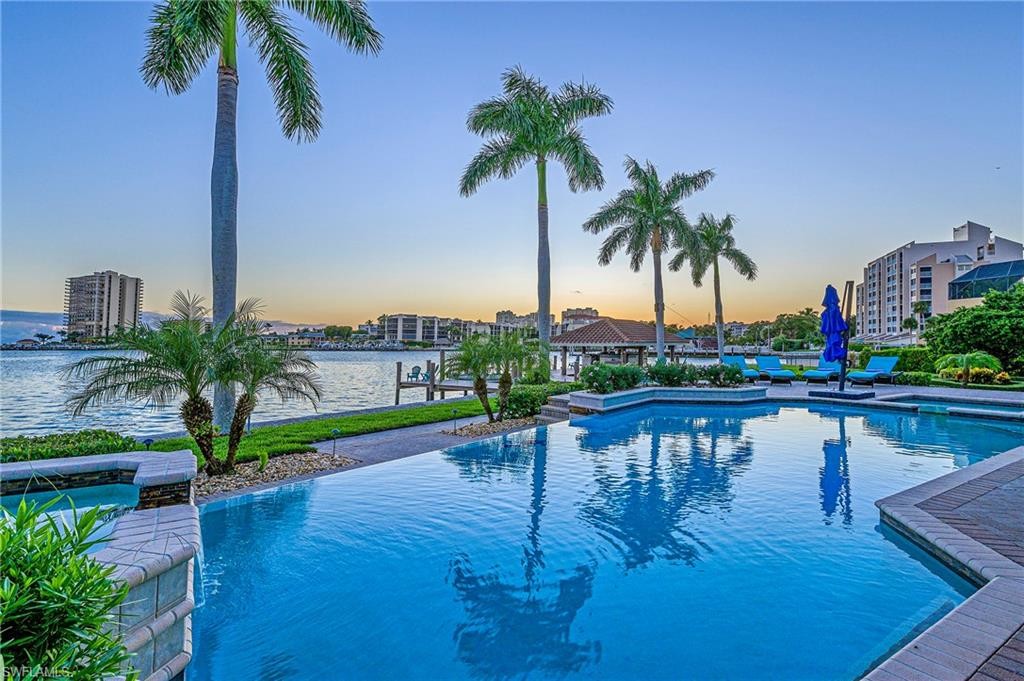 Foto principal - 1351 Caxambas Ct